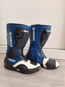 Moto obuv Yamaha č.42