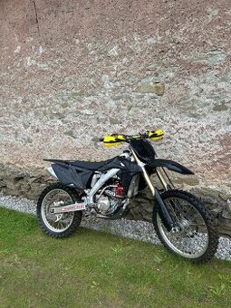 SUZUKI RMZ 250