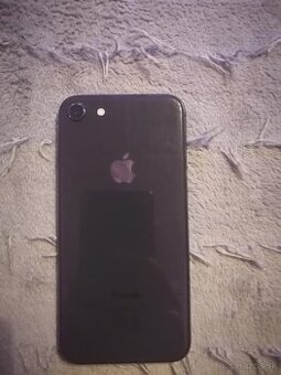 iPhone 8