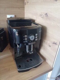 Delonghi Magnifica S ECAM21.117.B