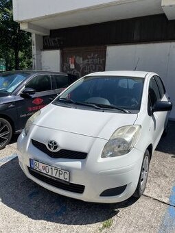TOYOTA YARIS 1.0 5D Benzín rok výroby 2009