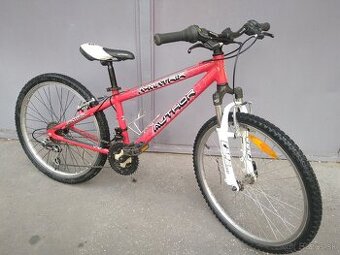 bicykel AUTHOR, Matrix,24"kolesá, od 8-do 12 rokov