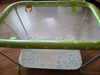 Detská skladacia ohrádka