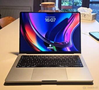 Apple MacBook Pro 14” M1 Pro / 32GB RAM / 1TB SSD