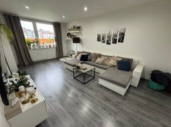 Priestranný 2izbový byt na PREDAJ