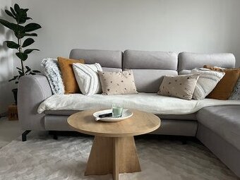 Predám konferečný stolík