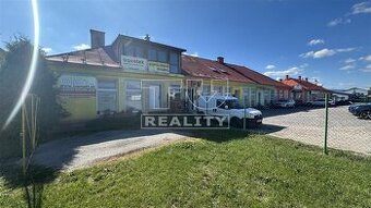 Polyfunkčná budova so stabilnými nájomcami v Diviakoch