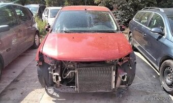 DACIA SANDERO 1.2 2013 predám MOTOR D4F F7, DVERE, PIATE DVE