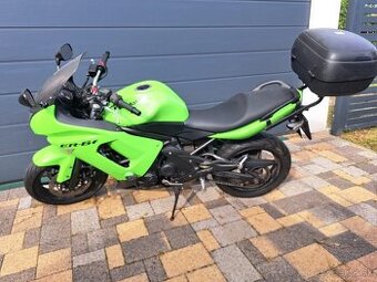 Kawasaki EX 660 - 1