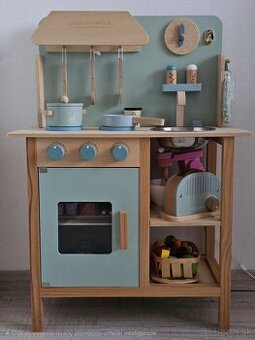 Detská drevená kuchynka zn. Little dutch