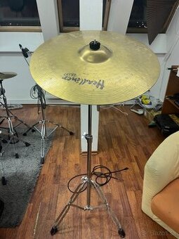 Činel (headliner ride )