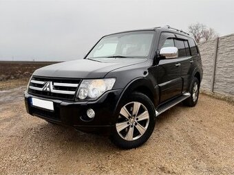 Mitsubishi Pajero IV 3.2 DI-D