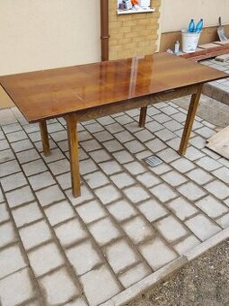 Predám jedálenský stôl 130x80cm plus 40cm pri rozložení.Rozk