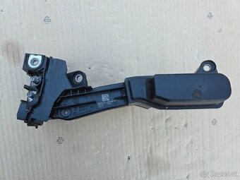 Rozdeľovač napätia akumulátora BMW G01 G11 G30 G32