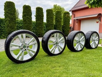 Komplet letnú sadu alu Škoda NEPTUNE 5x112 225/40 R18.