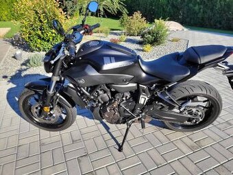 yamaha mt 07