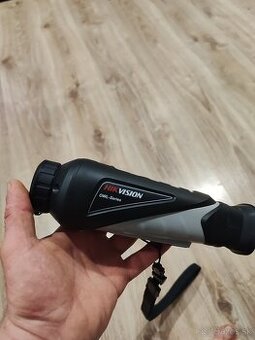 Termovizia Hikvision 35 OWL-Series
