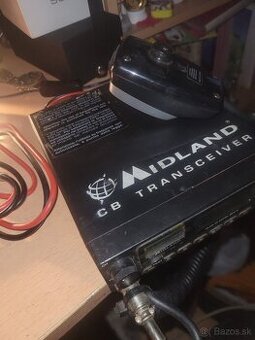 MIDLAND CB SERVICE s vysielačku.