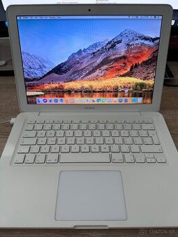 Apple Macbook Unibody 13 Biely 2009