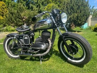 Jawa Bobber 250  s TP