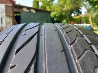 235/40 r19 letne pneumatiky 2 kusy