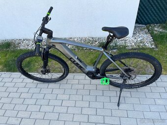 Cube Reaction Hybrid Pro 500 (Xxl velkost)