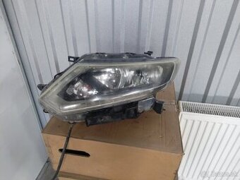 Nissan X trail ľavé svetlo - 1