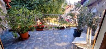 4.izbový novobyt s veľkou terasou v centre mesta - 100 m2