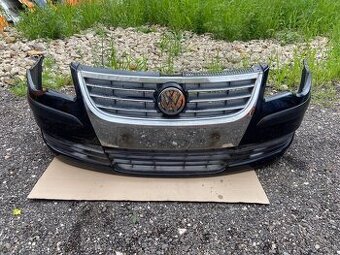Predám predný nárazník VW Touran 2009