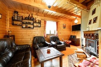 REZERVOVANÉ na predaj dvojpodlažná zrubová rekreačná chata