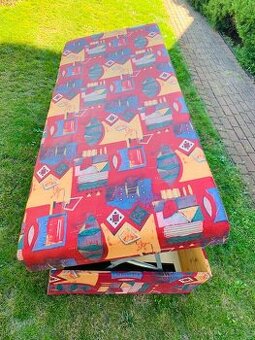 gauč- vaľanda- posteľ