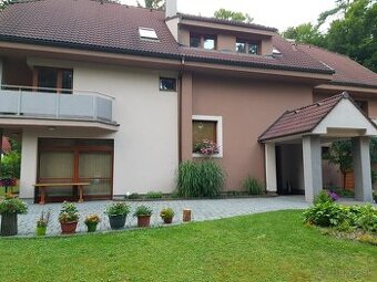 🔥Exkluzívny prenájom priestrannej chaty na Kováčovej