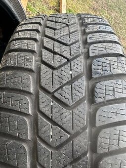 Zimne pneu Pirelli 225/40r18 2ks