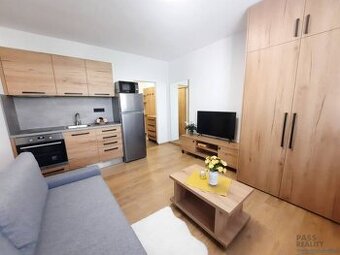 BEZ PROVÍZIE Prenájom NOVOzrekonštr. garsónky(20m2),3p.,výť