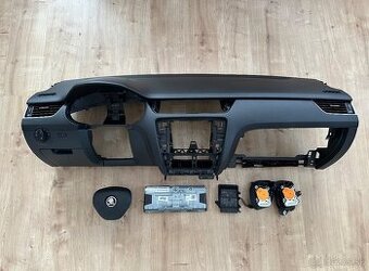 Škoda Octavia 3 palubná doska airbagová sada