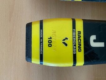 Lyže a lyžiarky rossignol