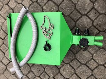 Na sadzac zemiakov rozmetadlo