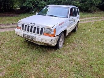 Rozpredám jeep Grand Cherokee 4.0 5.2