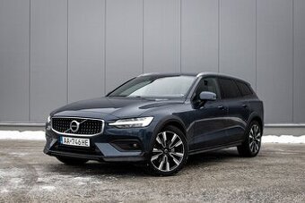 Volvo V60 Cross Country D4 AWD Pro AUTO.