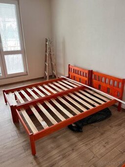 Poschodová posteľ drevená