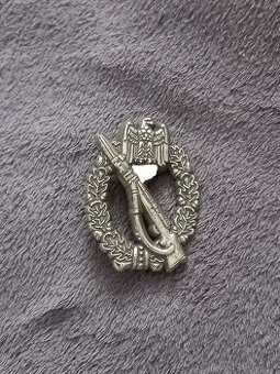 Útočný odznak pechoty WW2(replika)