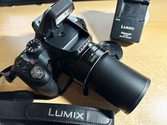 Superzoom Lumix FZ70, 60x optický zoom, FullHD video