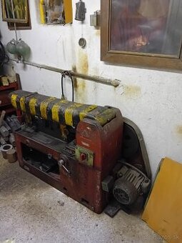 Rámová pila RP 200