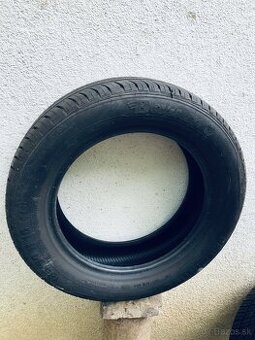 Ponúkam 2ks Barum, 2ks Hankook, 1 ks Kingstar