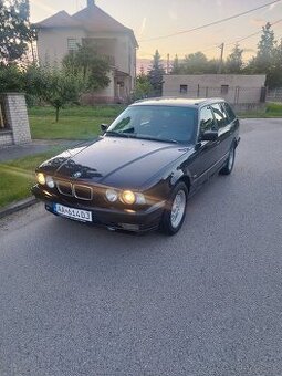 Bmw e34 540i - 1