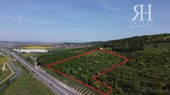 na predaj pozemky - k.ú. Zobor Lupka - 1