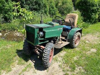 Malotraktor domácej výroby 4x4