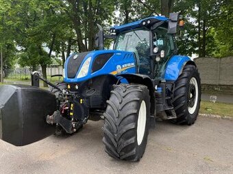 Zemědělský traktor New Holland T7.270 AutoCommand rok výroby