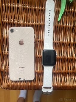iPhone 8 Apple Watch 3 42mm