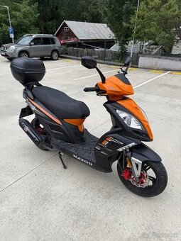 Maxon 125 4T